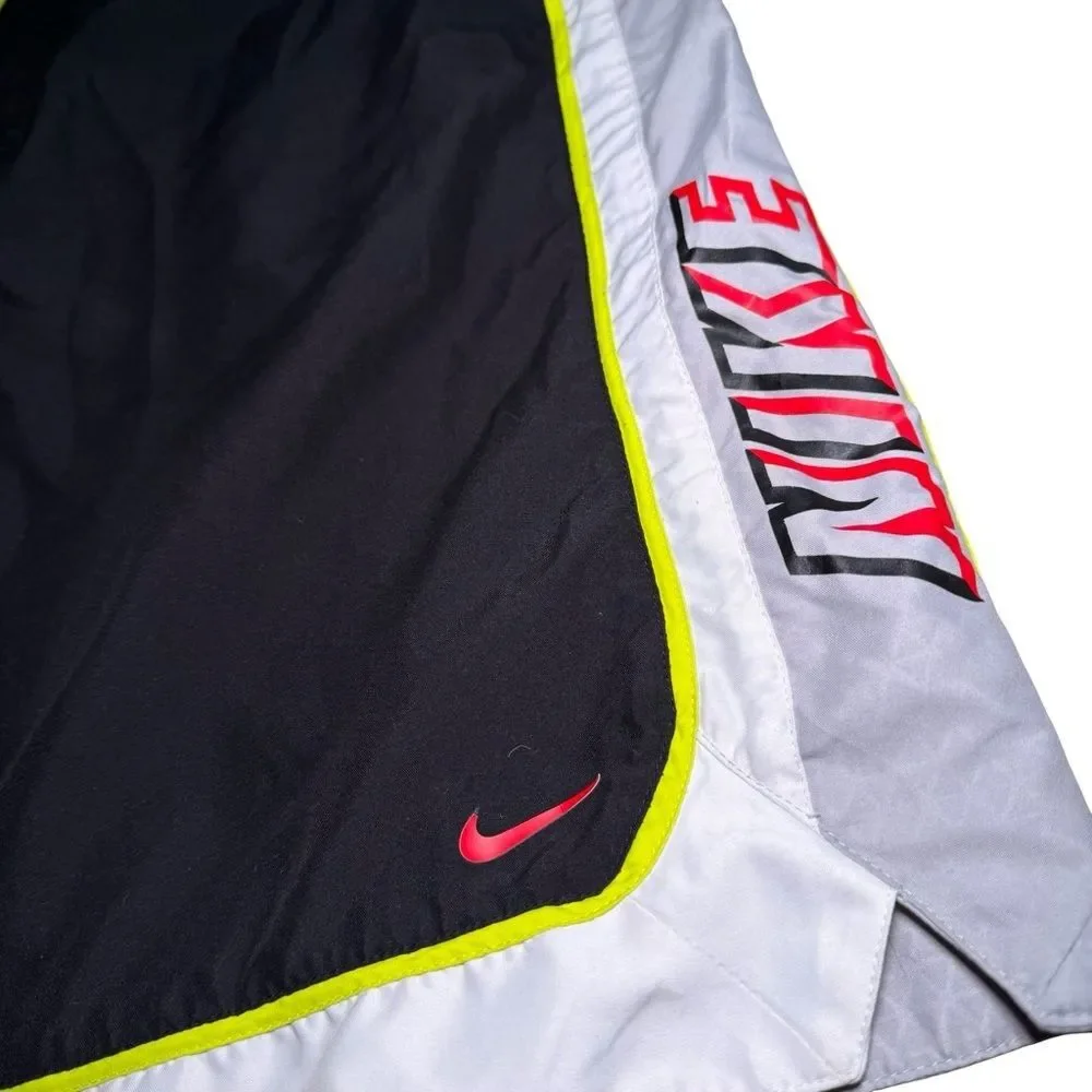 NIKE SWIM TRUNKS MEN’S XL RED BLACK NETTED Hydra Void Sheds Water